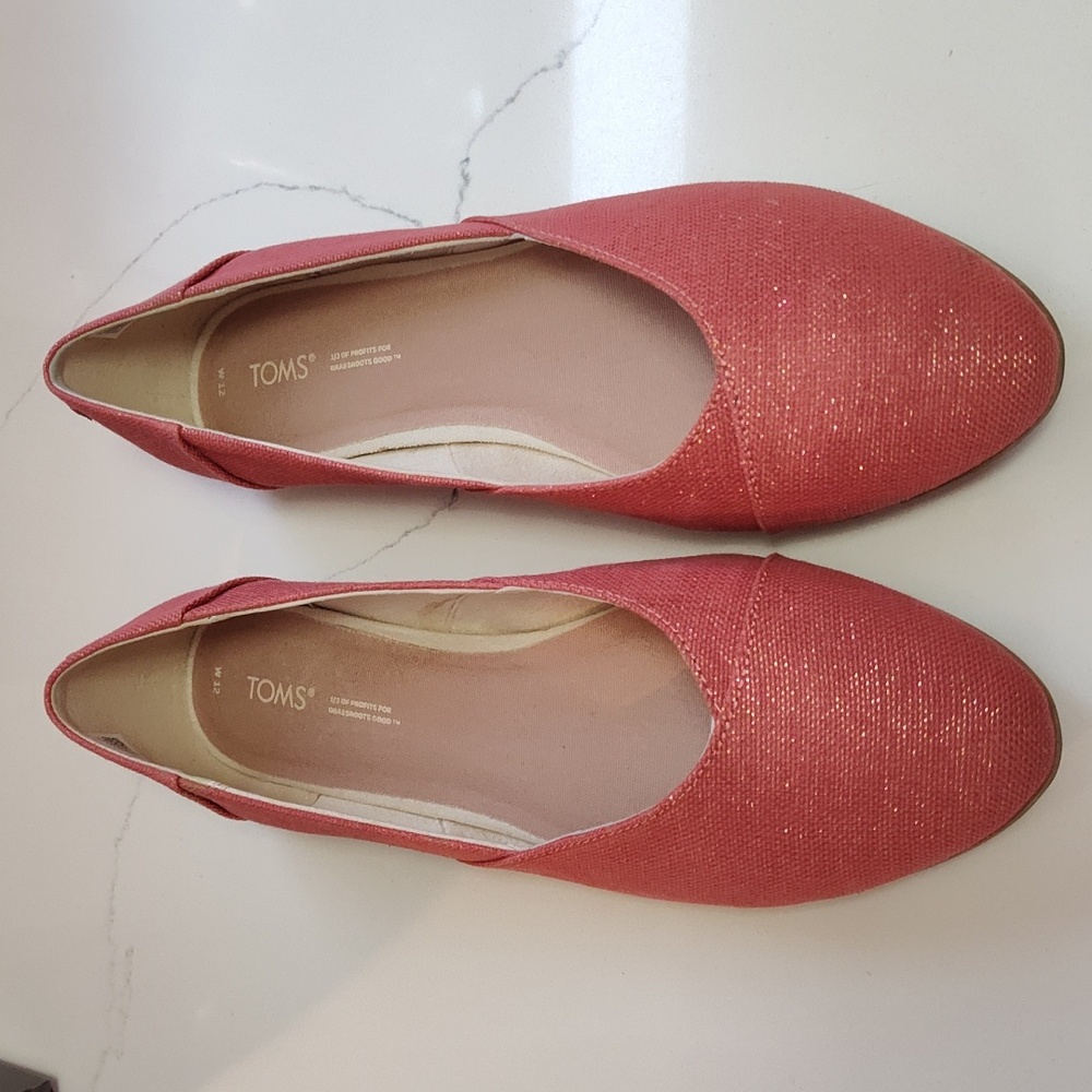 TOMS Jutti Neat Slip on Flat size 12